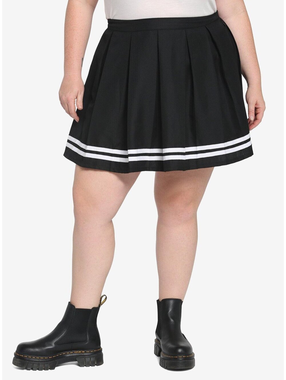 Hot Topic Black Pleated Cheer Skirt Sz Lg - Gothpop Emo Preppy
